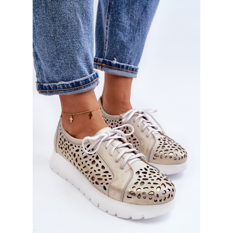 Pantofi din piele pentru femei Zazoo 2821, auriu ajurat de aur 2