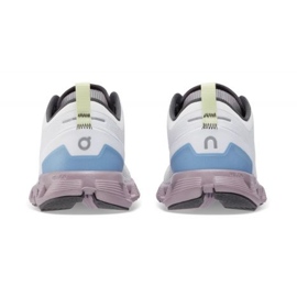 On Running Pe pantofi de alergare Running Cloud X Shift W 6698465 alb 2