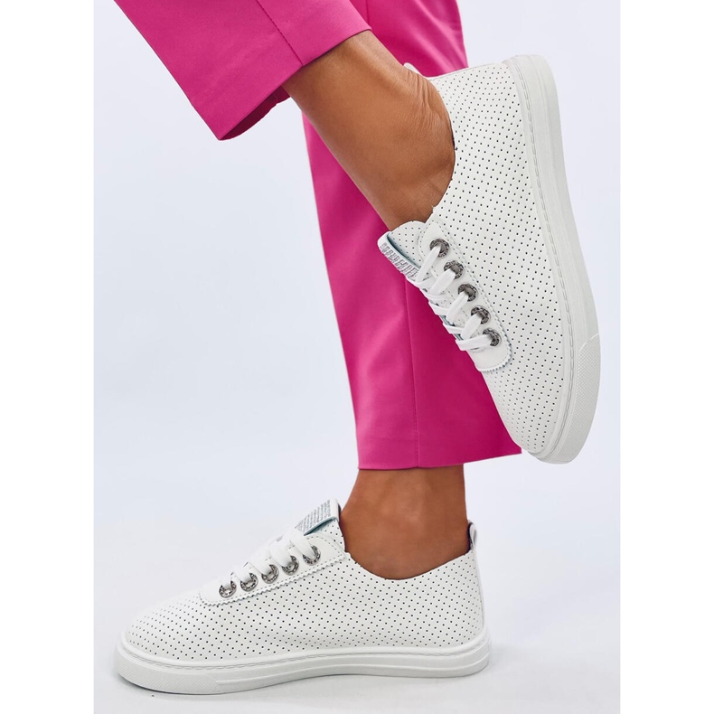 Plusuri adidasi ajurati pentru dama All White alb 1 Plusuri adidasi ajurati pentru dama All White alb 1