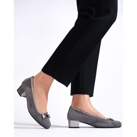 Daszyński pantofi cu toc joasă ajurat gri 1