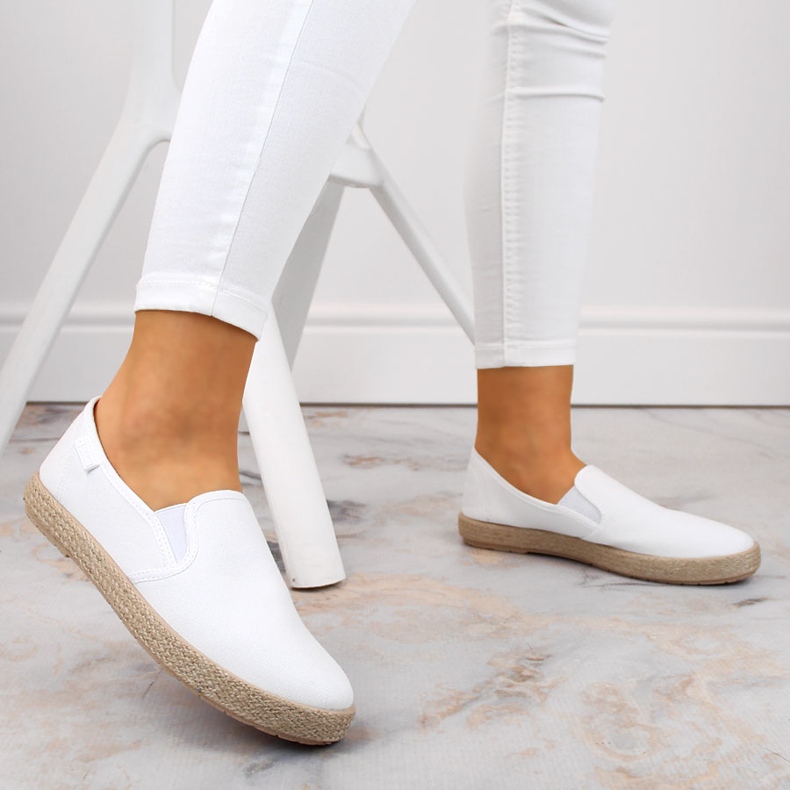 Espadrile de damă slip-on albe Big Star DD274015 2