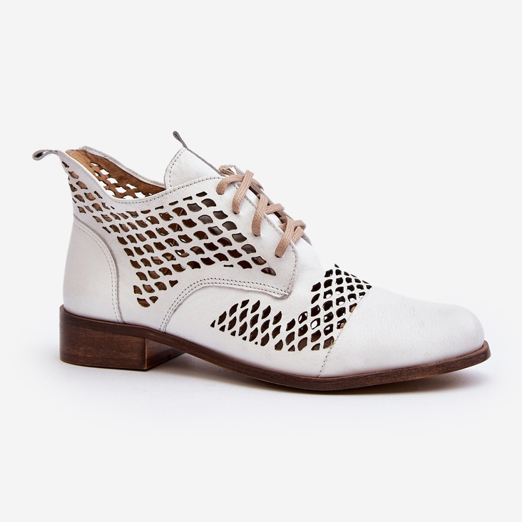 Cizme ajurate din piele Zazoo 2704, albe 1