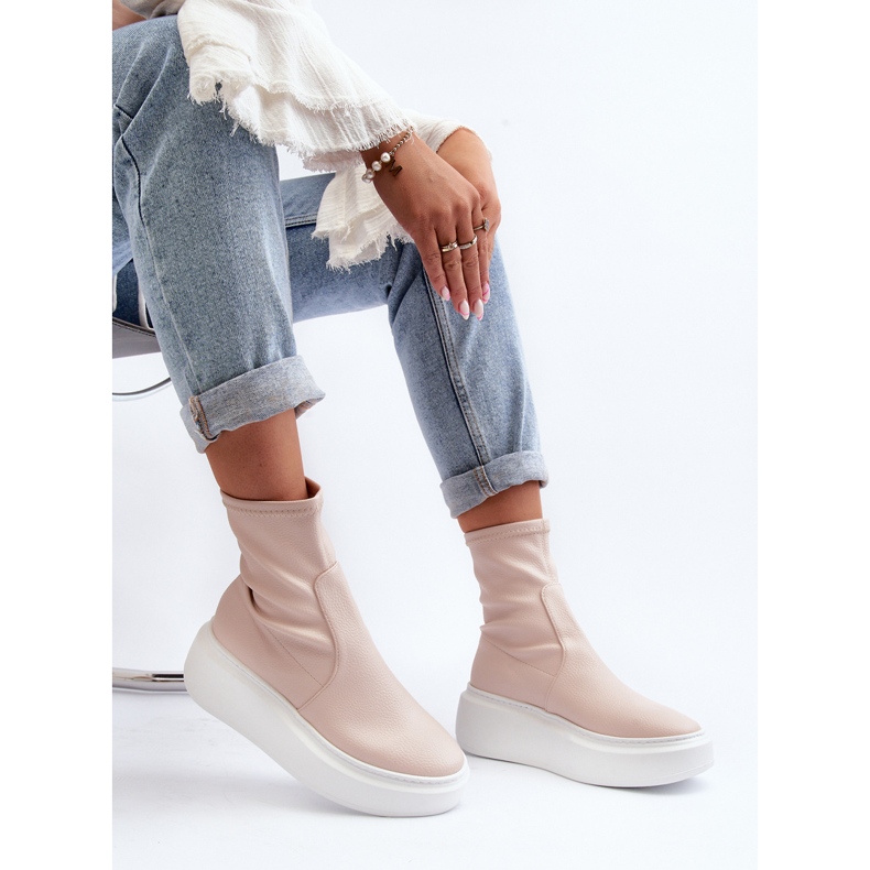 Botine de piele pentru femei Zazoo 3395 pe o platformă masivă, bej 1