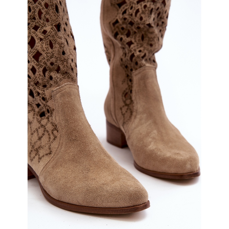 Cizme ajurate pentru femei Zazoo 3403, cu toc mic, bej deschis 2