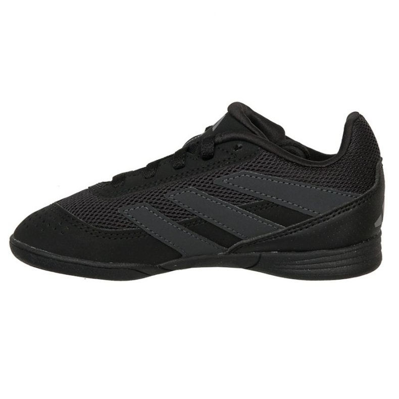 Pantofi de fotbal Adidas Predator Club In Jr IG5434 negru 1