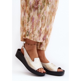 Sandale din piele pentru femei Zazoo 2893 cu talpă groasă, auriu periat de aur 2