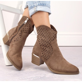 Cizme cowboy ajurate dama din piele intoarsa, maro, Vinceza 58239 1 Cizme cowboy ajurate dama din piele intoarsa, maro, Vinceza 58239 1