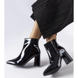 Botine negre lacuite de la Usinaya negru 1