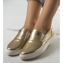 Adidasi Slip On Taastru aurii de aur 1