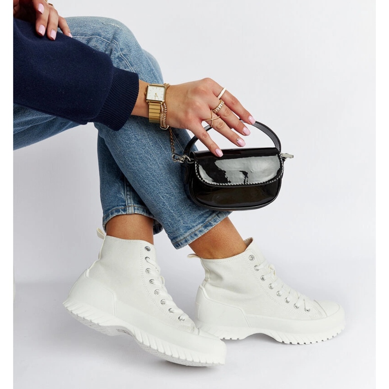 Tenisi albi Ronchis înalți 1