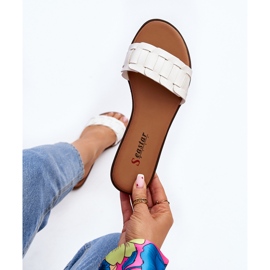 Slapi plati clasici de dama alb Namrita 1