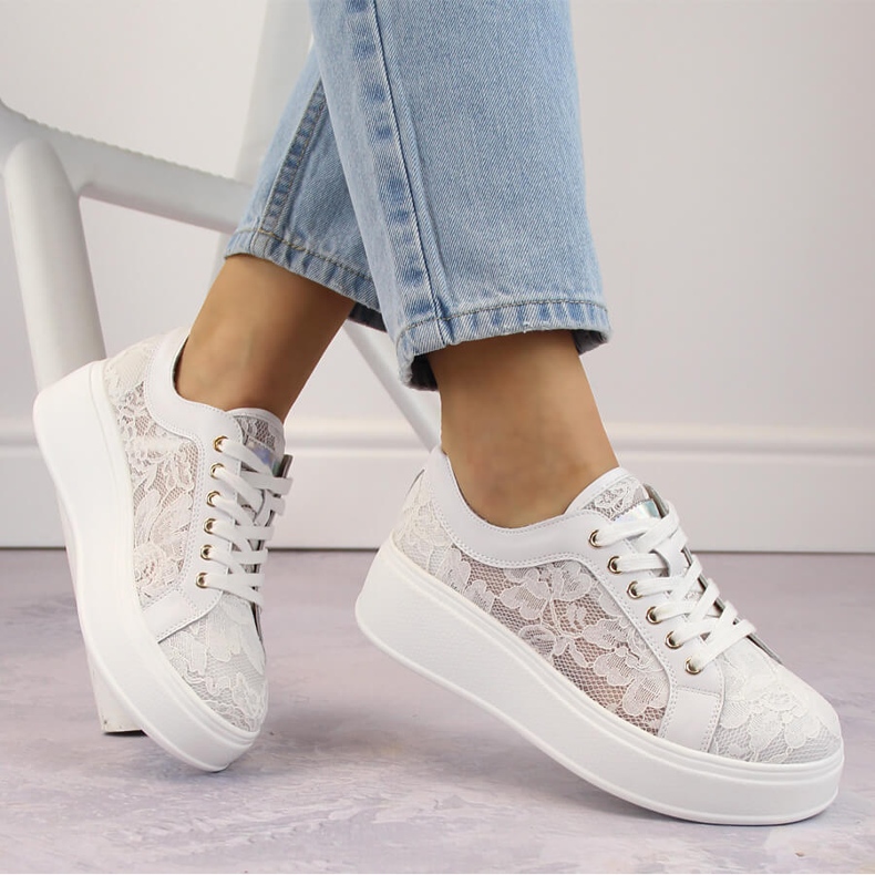 Pantofi sport dama cu platforma din dantela, alb S.Barski HY025 1 Pantofi sport dama cu platforma din dantela, alb S.Barski HY025 1