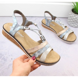 Sandale cu pană cu slip-on de damă confortabile Rieker V36G4-40 albastru 2