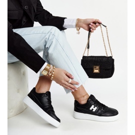 Adidași negri pe o platformă albă Mentha negru 1