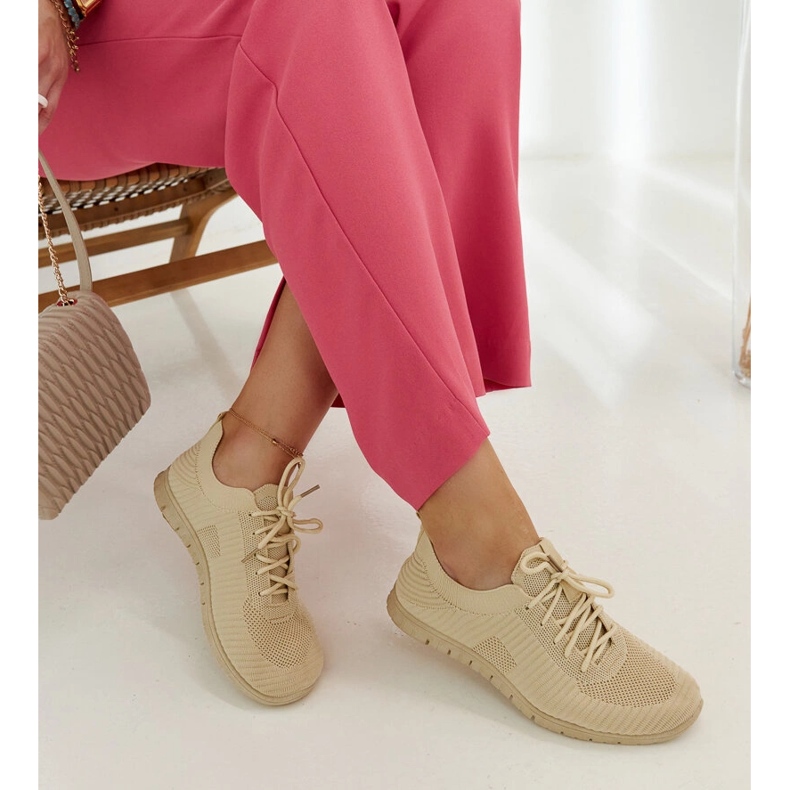 Adidași din material bej de la Erminio 1