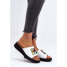 Vinceza Flip-flops din piele de damă cu decor alb Asames 2