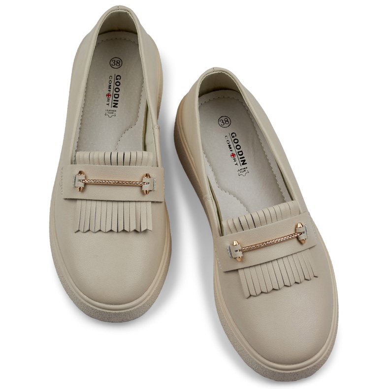 Pantofi de dama din piele bej 1