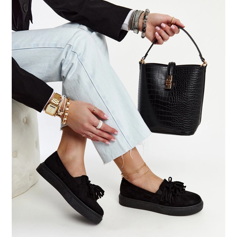 Pantofi negri cu ciucuri de la Adaldrida negru 1