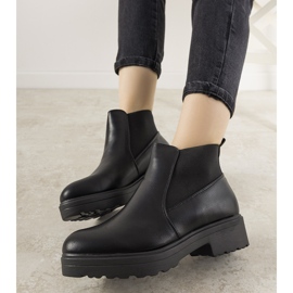 Cizme negre clasice cu un Santacruz elastic negru 2