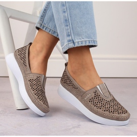 Pantofi slip-on, ajurati, din piele, bej T.Sokolski 0712 2