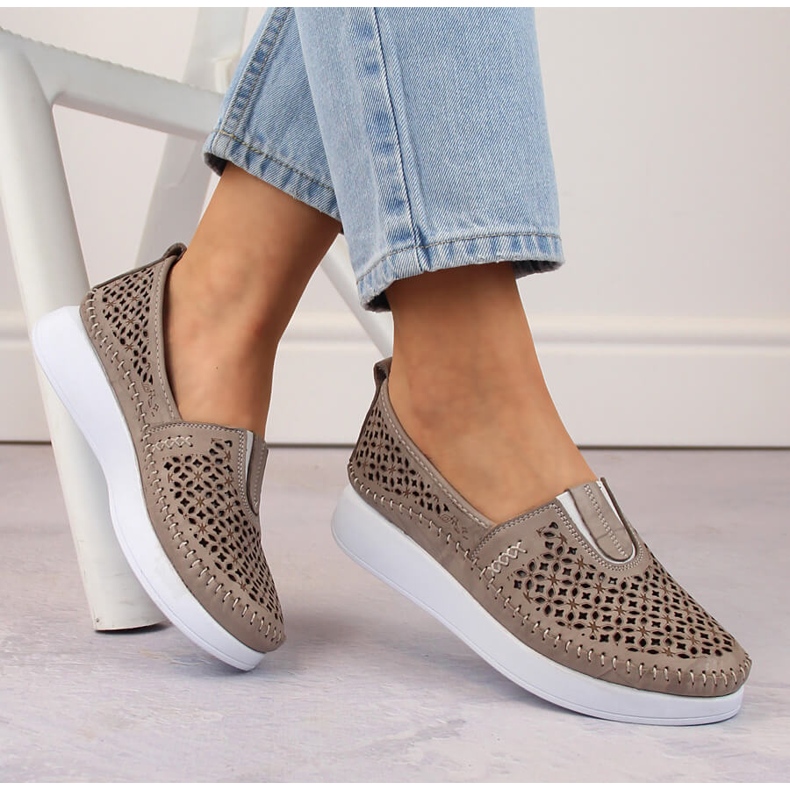 Pantofi slip-on, ajurati, din piele, bej T.Sokolski 0712 2