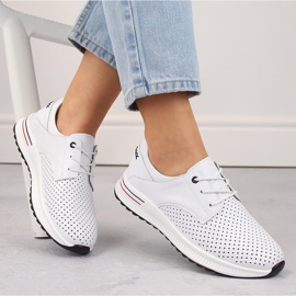 Pantofi sport ajurati dama din piele, alb, Filippo DP6022 1 Pantofi sport ajurati dama din piele, alb, Filippo DP6022 1