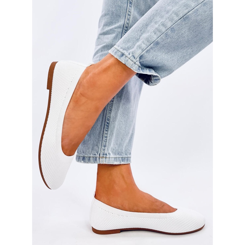 Cavaday Balerini albi cu șosete 2