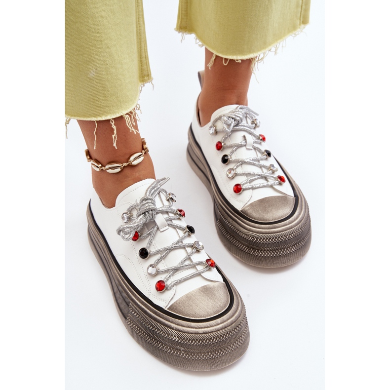 Pantofi de damă cu platformă GOE NN2N4054 alb 2