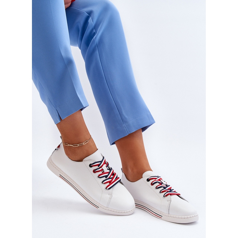 Vinceza Pantofi de damă din piele alb Litzy 1 Vinceza Pantofi de damă din piele alb Litzy 1