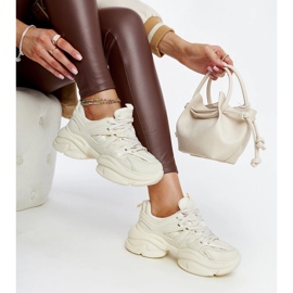 Adidași sport bej deschis de la Feaven 1 Adidași sport bej deschis de la Feaven 1