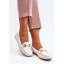 Mocasini clasici din piele ecologică pentru femei White Demese alb 2 Mocasini clasici din piele ecologică pentru femei White Demese alb 2
