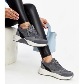 Adidași gri strălucitori pe platforma Makda 2