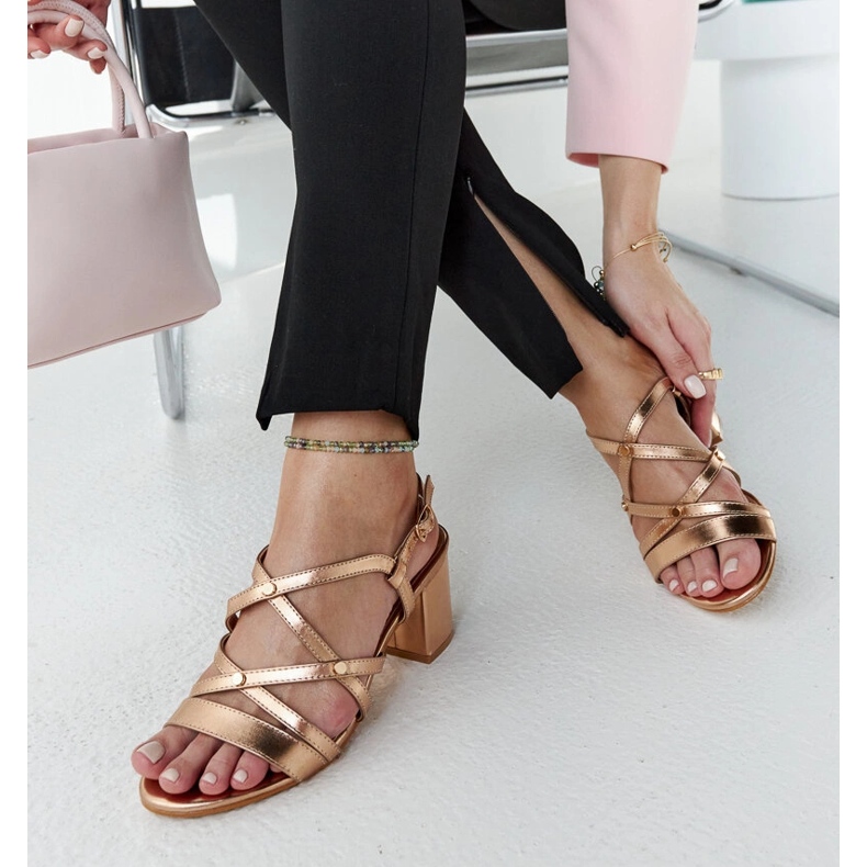 Sandale Karmen aurii cu toc inalt de aur 1