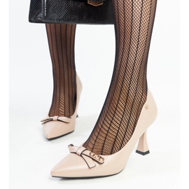 Pompe cu toc bej de la Vinceza 1