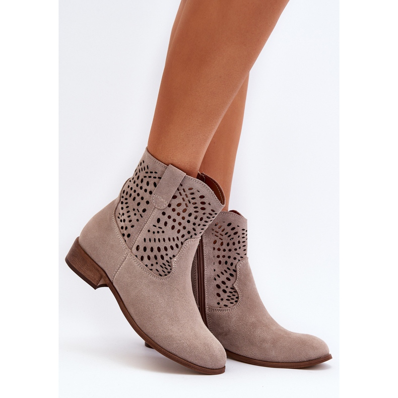 Cizme Cappuccino ajurate pentru femei Zazoo 3305/2 bej 2