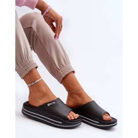 Flip-flops de damă pe platforma Big Star NN274A036 Negru 1