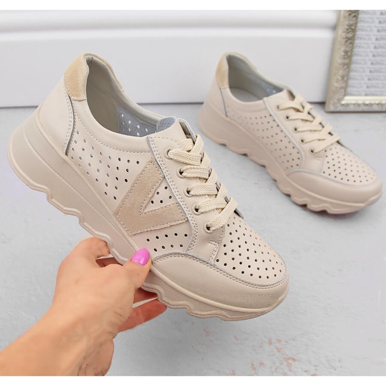 Pantofi sport dama din piele ajurata, bej Vinceza 7875 1