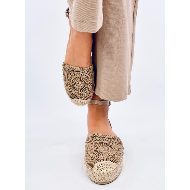 Espadrile ajurate Jasmine Khaki bej 2
