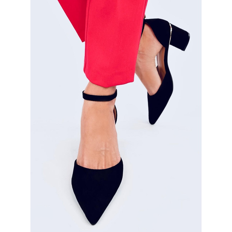 Pompe Harroi Black cu bretele la gleznă negru 1