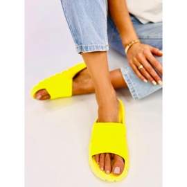 Papuci dama Wind Yellow galben 4
