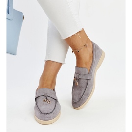 Mocasini gri cu pandantiv metalic de la Fiorano 2