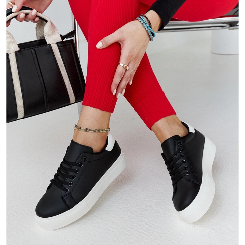 Tenisi negri cu talpa groasa Ruta negru 1 Tenisi negri cu talpa groasa Ruta negru 1