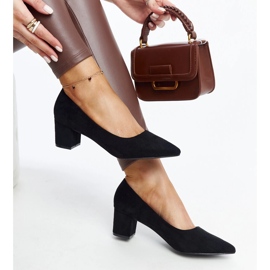 Pompe negri cu toc Araxi negru 1