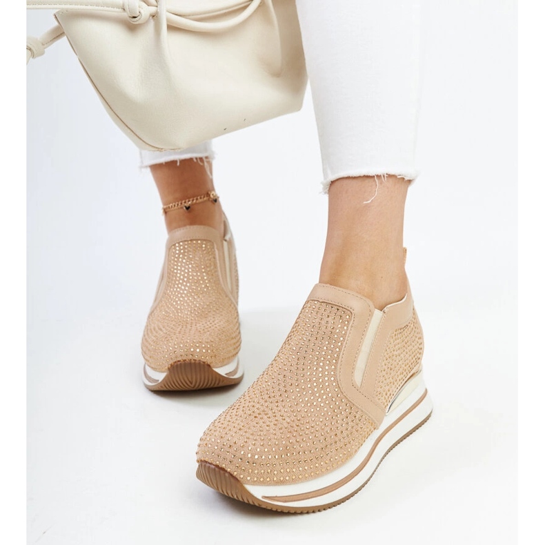 Tenisi maro cu pană Cadelaria 1