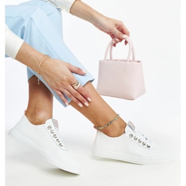 Tenisi albi din piele ecologică de la Anbarin 1