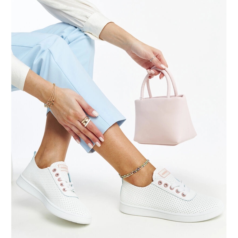 Tenisi albi Yusra din piele ecologica 1 Tenisi albi Yusra din piele ecologica 1