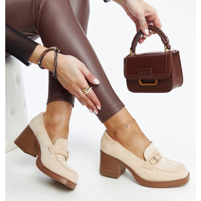 Pompe Aludra cu toc în bej deschis 1