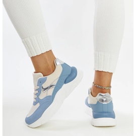 Adidași bej și albaștri pe platforma Nereida albastru 3