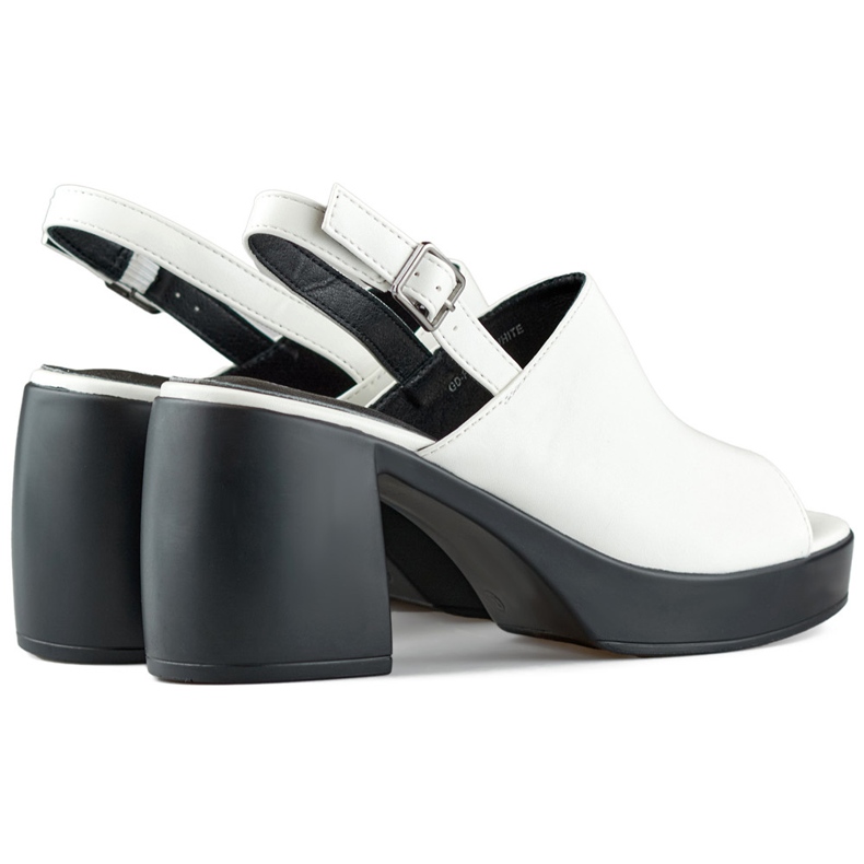 Sandale de dama albe cu toc negru 1 Sandale de dama albe cu toc negru 1