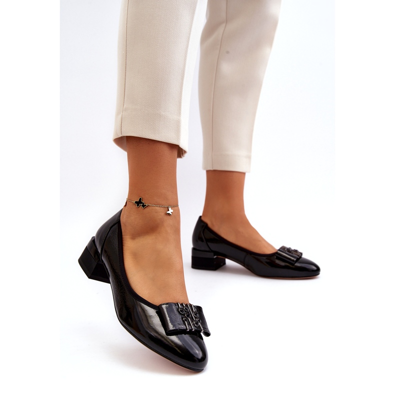 Vinceza Pompi din piele lacuita cu fundita pe bloc, negru 2